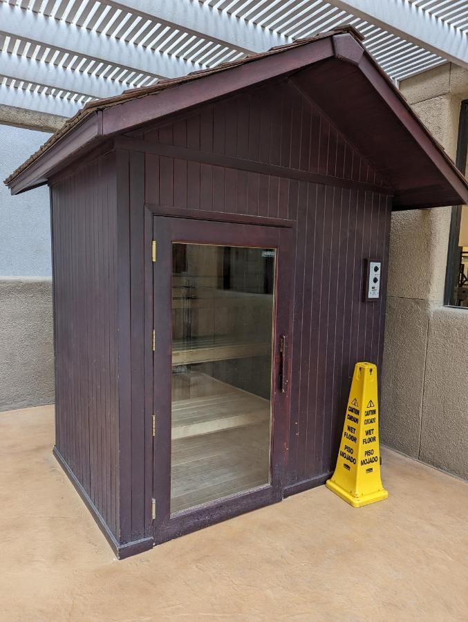 Suites At Jockey Club ラスベガス エクステリア 写真